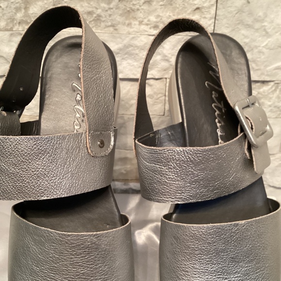 Matisse Jams Double Strap Platform Sandal - Picture 3 of 11